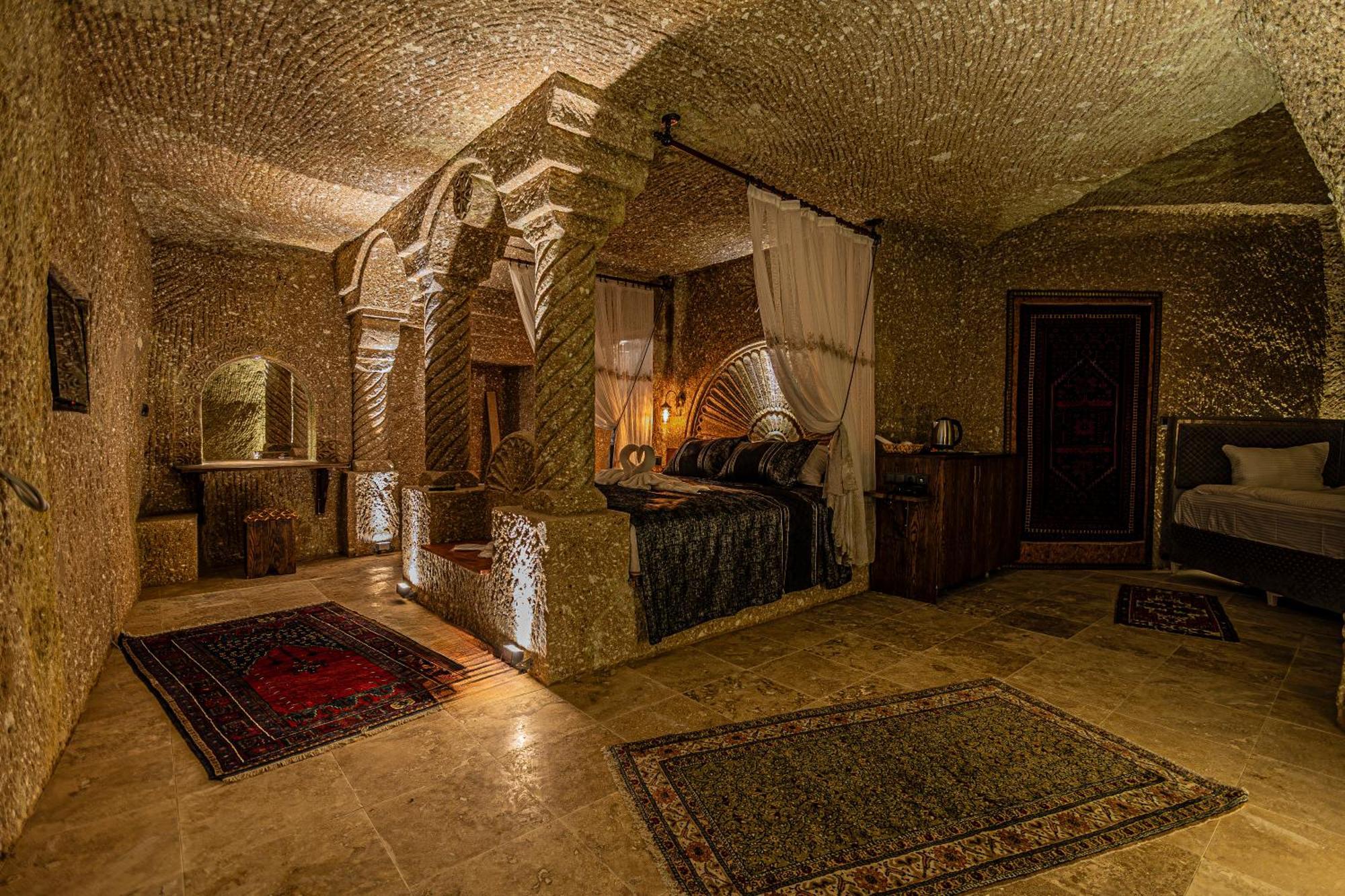 Zuemruetue Anka Cave Hotel Ürgüp Bagian luar foto