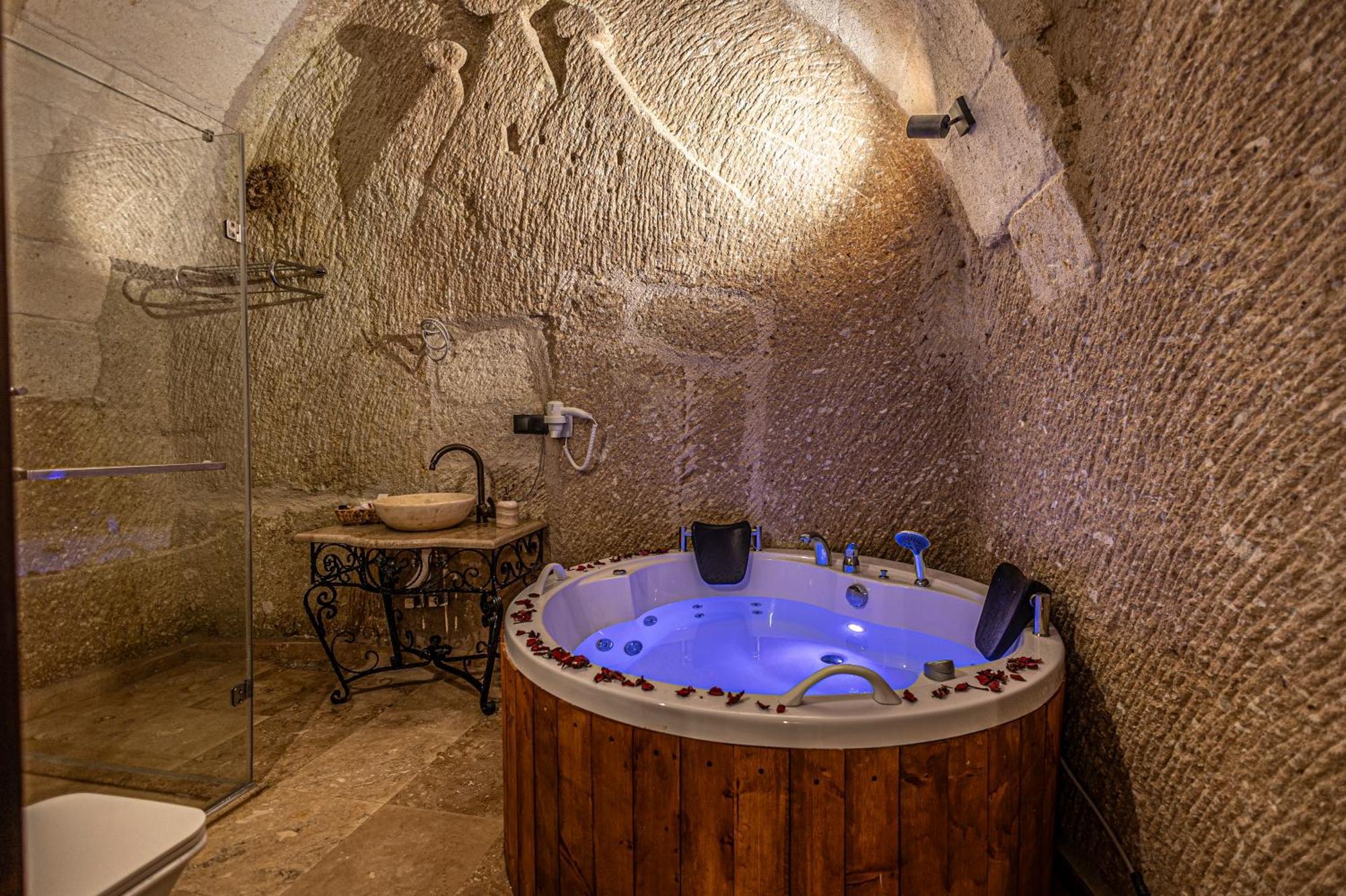 Zuemruetue Anka Cave Hotel Ürgüp Bagian luar foto