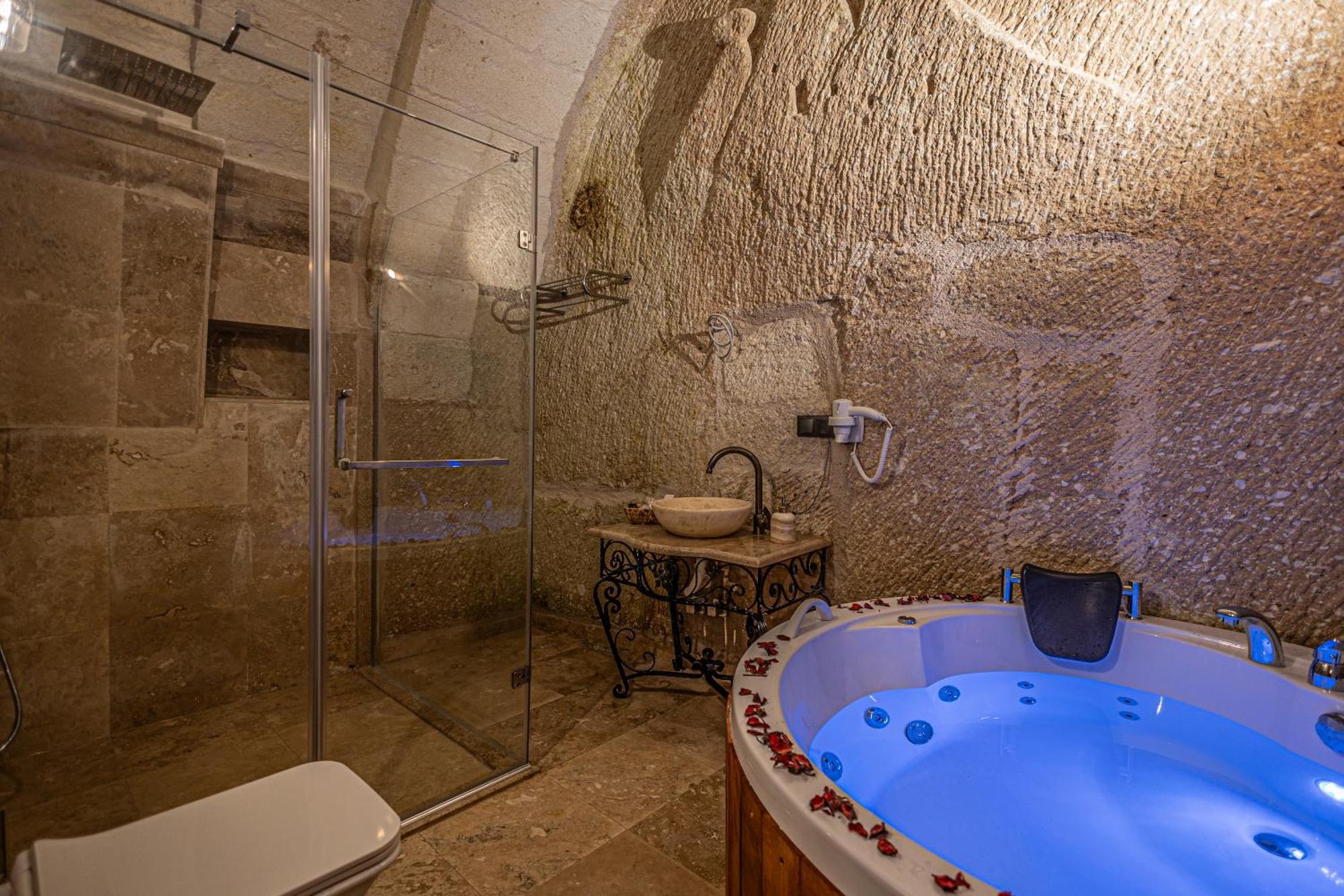 Zuemruetue Anka Cave Hotel Ürgüp Bagian luar foto